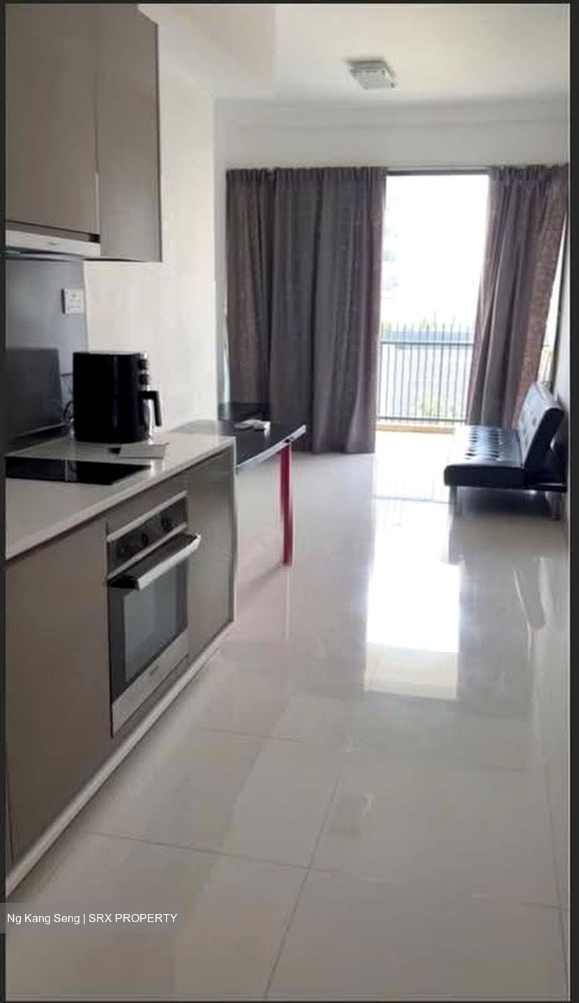 J Gateway (D22), Condominium #629371021